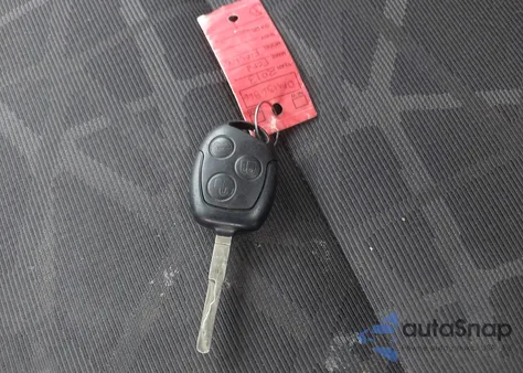 2013 Ford Fiesta Se из США, поврежденный, VIN 3FADP4BJ0DM136566